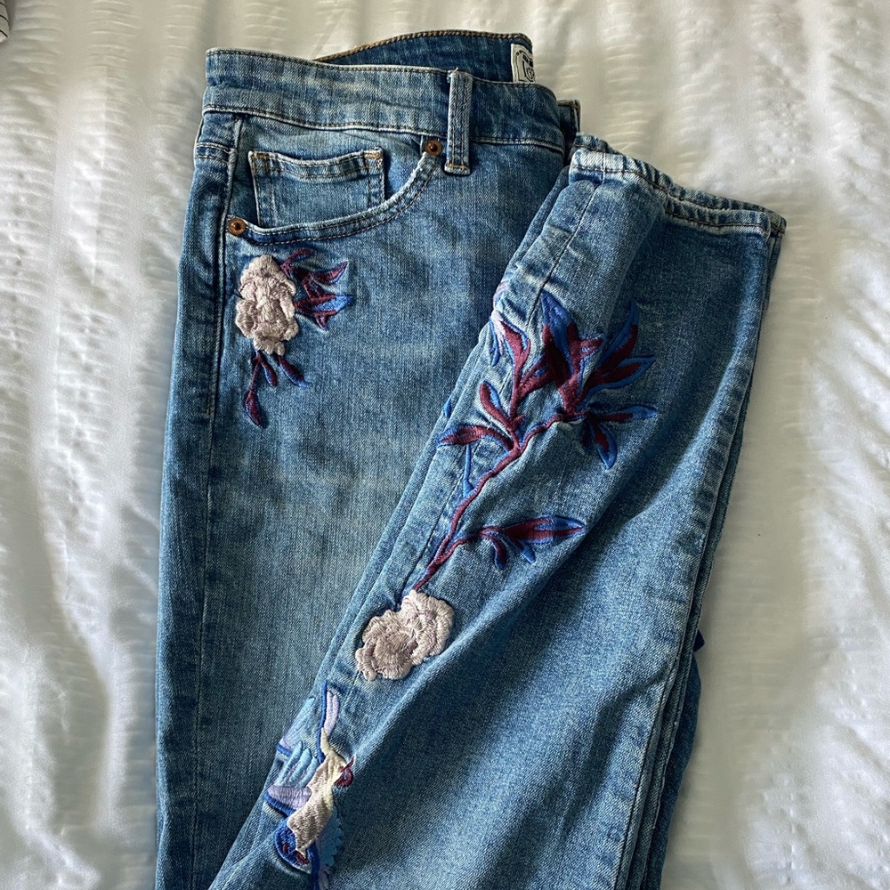 Women’s Lucky Brand Embroidered Bridgette Skinny Jean size 12
